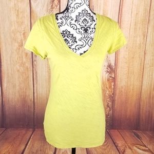 🍾Patagonia Women's Lime Green V-neck T-shirt